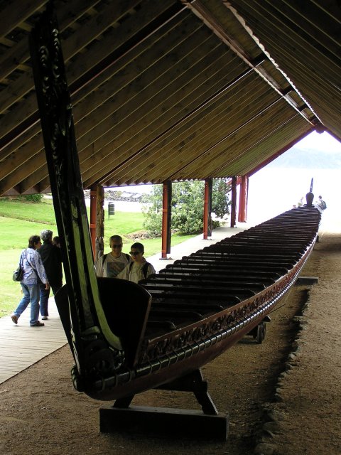 Waitangi Canoe